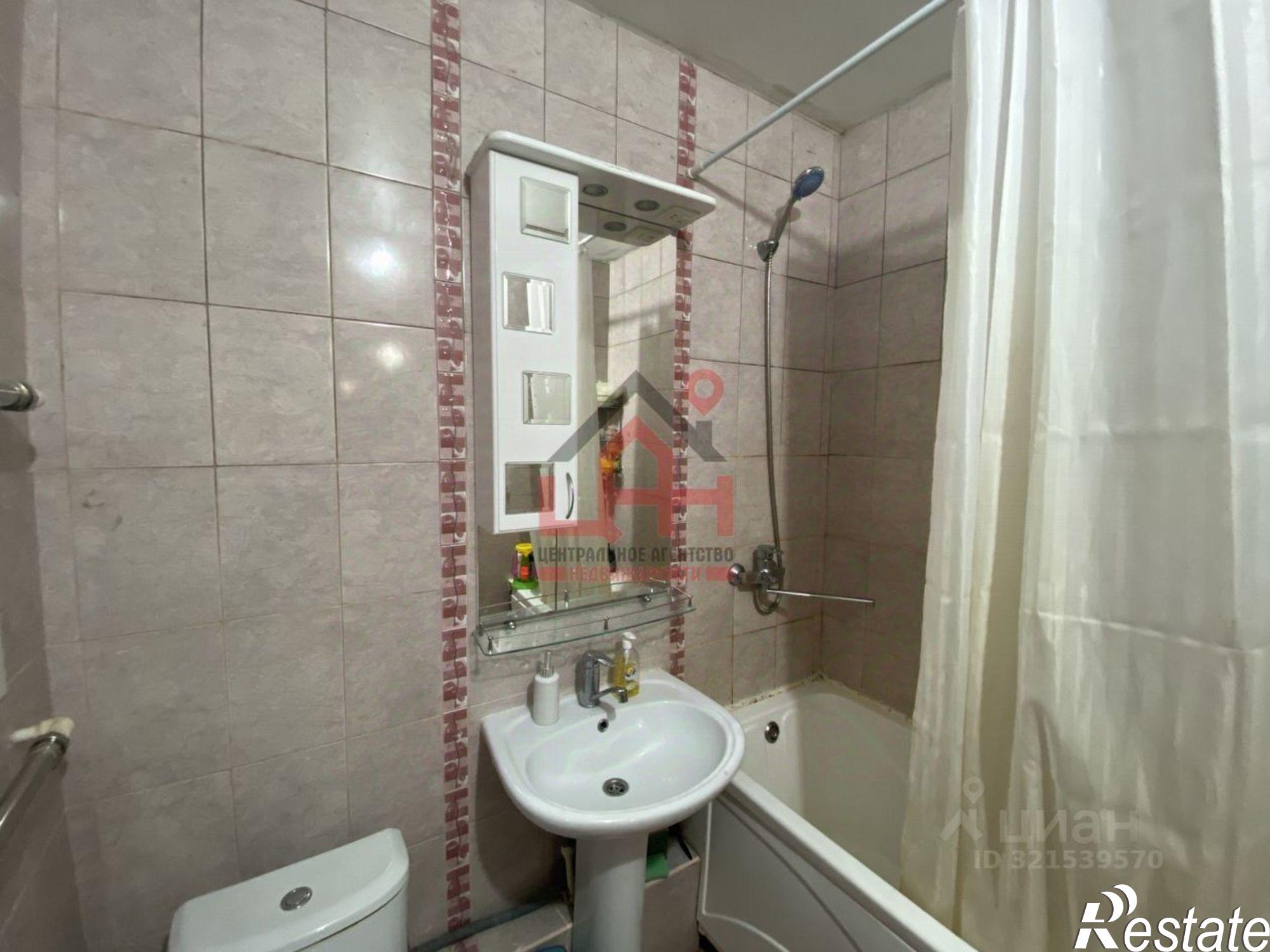 Купить квартиру за 12 300 000 рублей на ул Пятигорская, 121 1