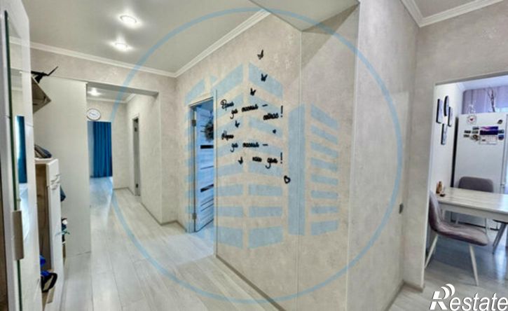 3-комн квартира улица Олега Головченко, 8,  д. 8