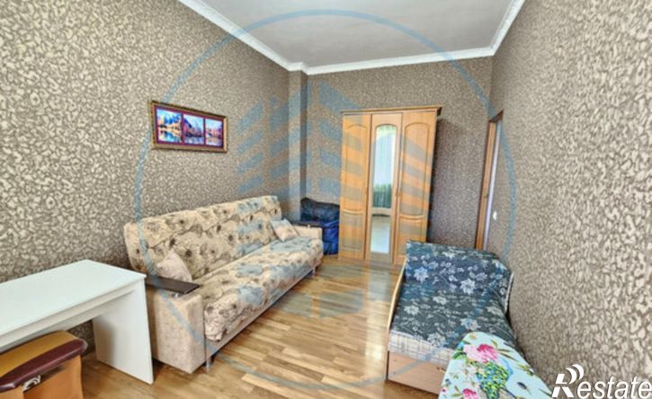 2-комн квартира ул Кисловодская, 120,  д. 120