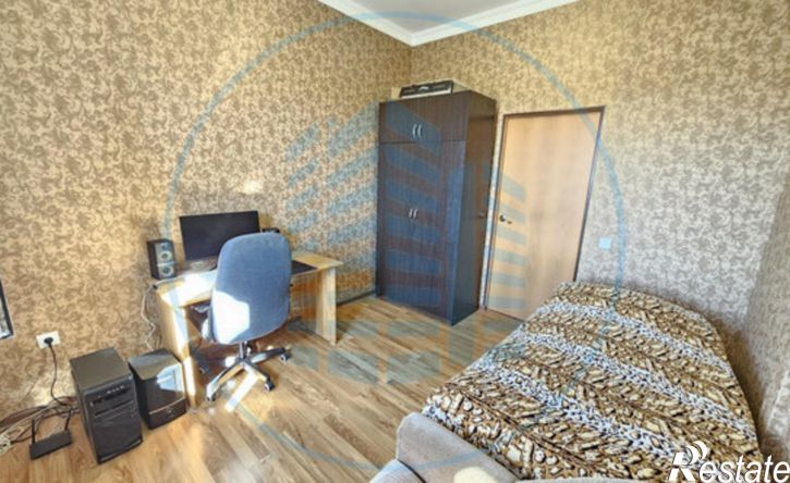 2-комн квартира ул Кисловодская, 120,  д. 120