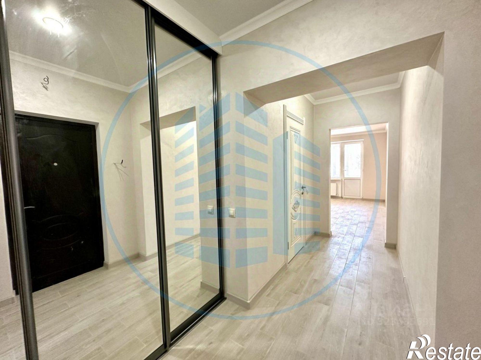 Купить квартиру за 6 600 000 рублей на Никольская улица, 25