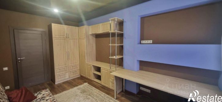 2-комн квартира Просторная улица, 17,  д. 17