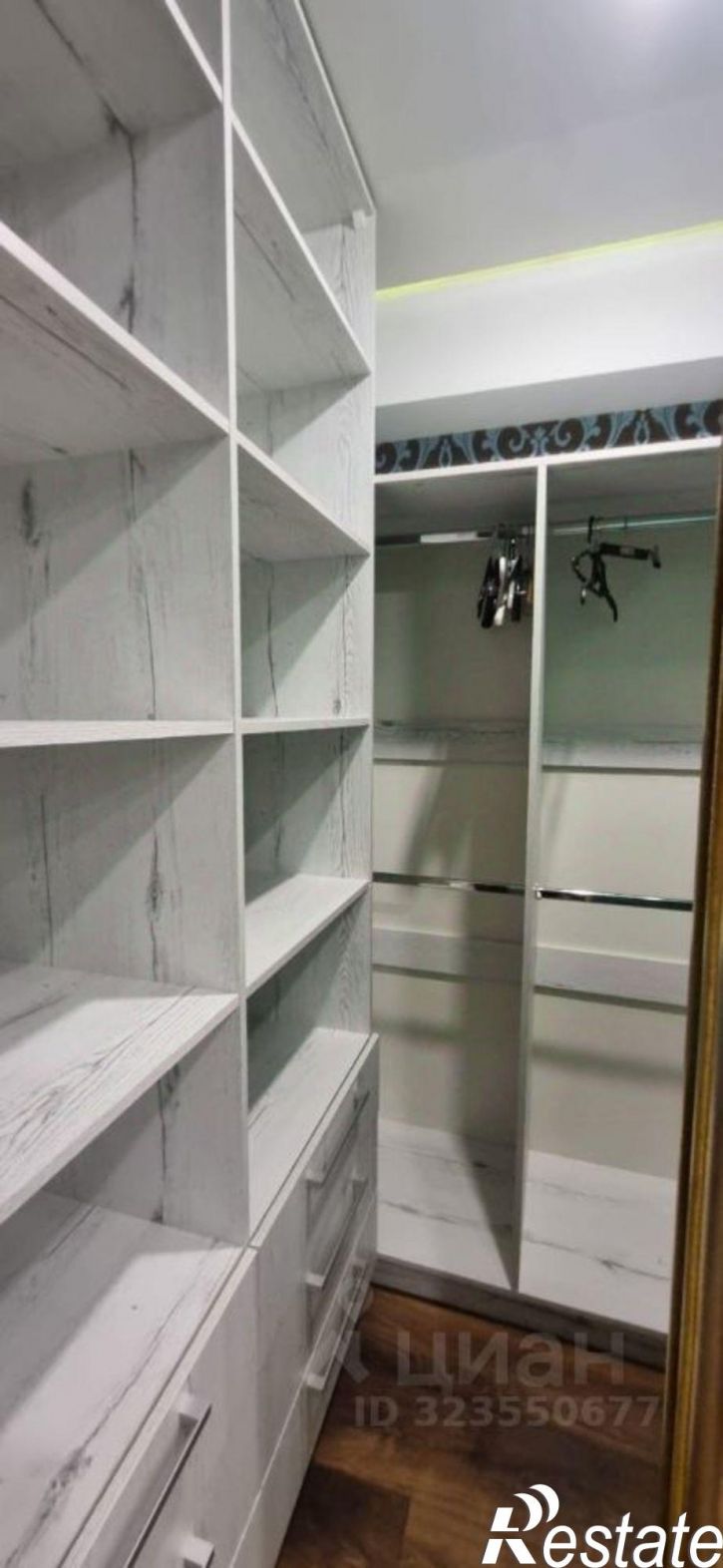 2-комн квартира Просторная улица, 17,  д. 17