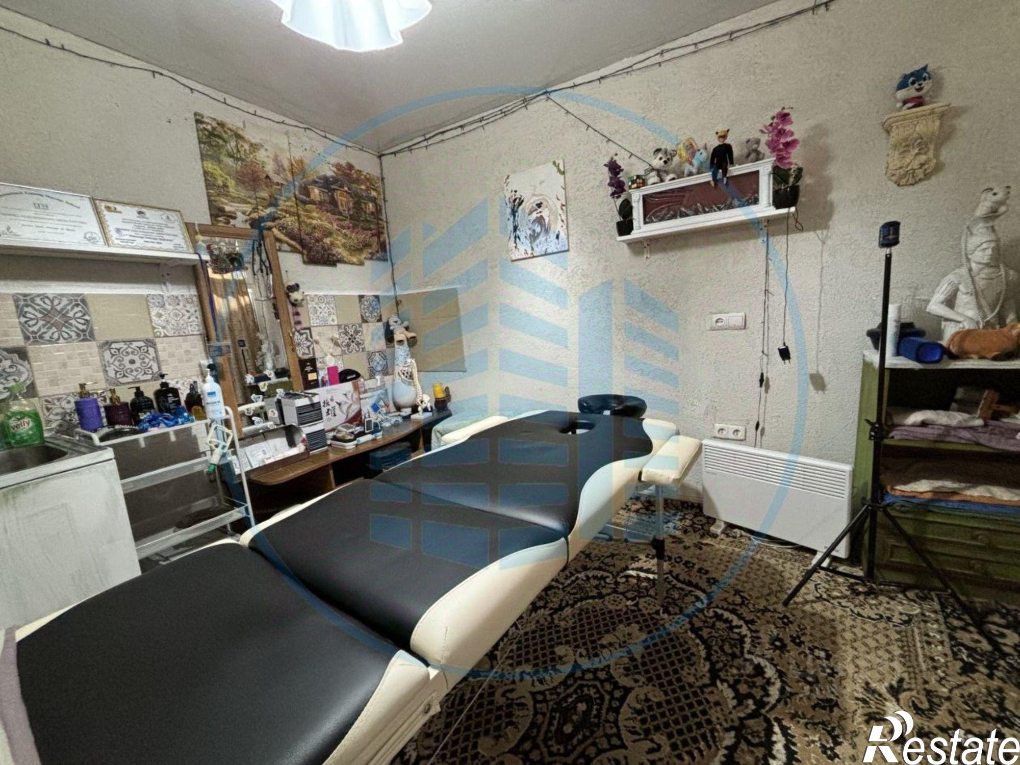 Купить помещение свободного назначения за 8 665 650 рублей на ул Баррикадная, 6а