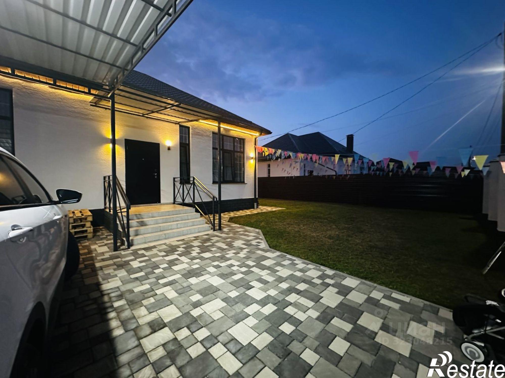 Купить дачу, дом, коттедж за 15 900 000 рублей на Кабардинская улица