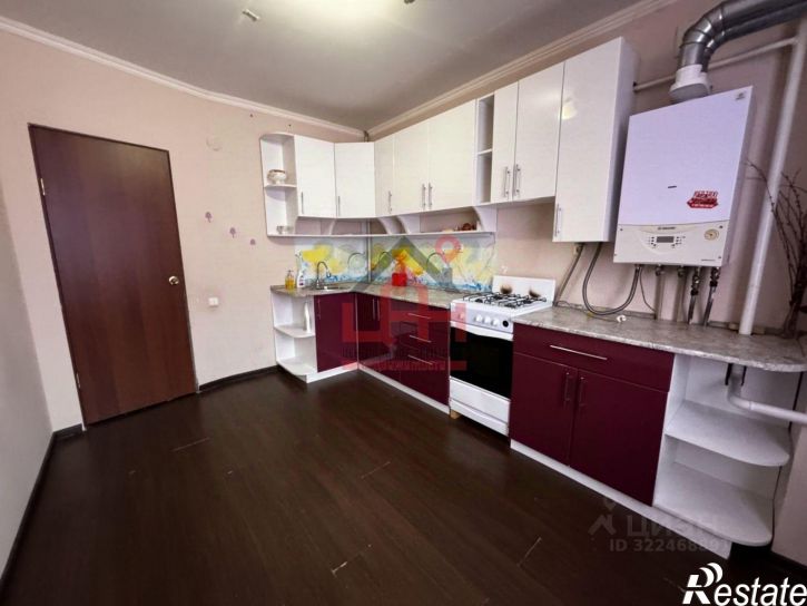 3-комн квартира ул Орджоникидзе, 84 3,  д. 84 3,  к. 3