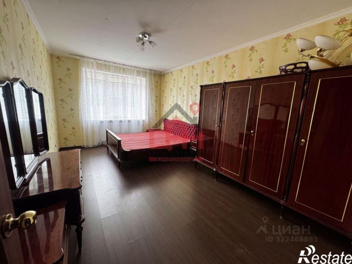 3-комн квартира ул Орджоникидзе, 84 3,  д. 84 3,  к. 3