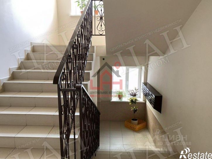 2-комн квартира улица Октябрьская Площадь, 31Г,  д. 31Г