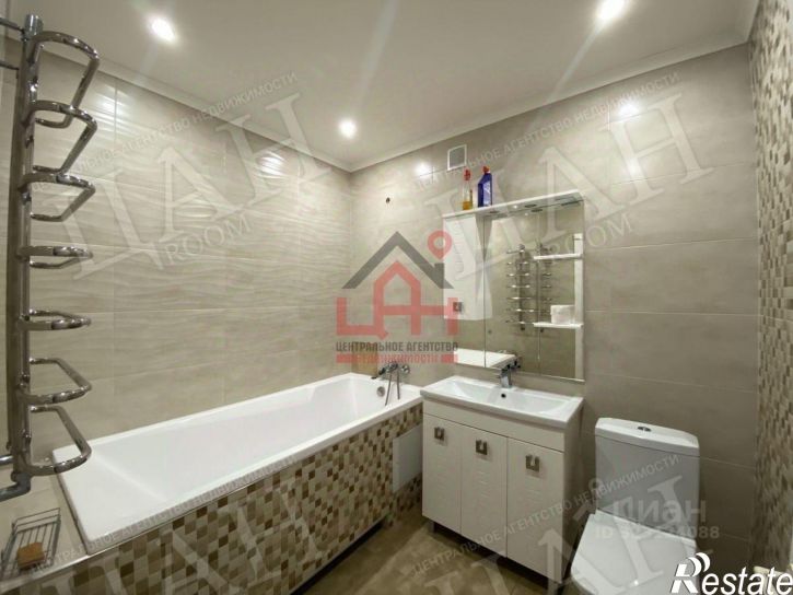 2-комн квартира улица Октябрьская Площадь, 31Г,  д. 31Г