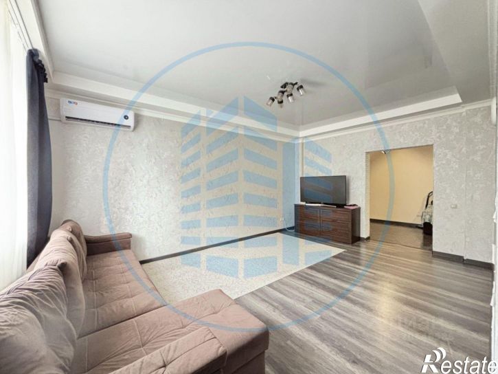 3-комн квартира Октябрьская улица, 337/3,  д. 337/3