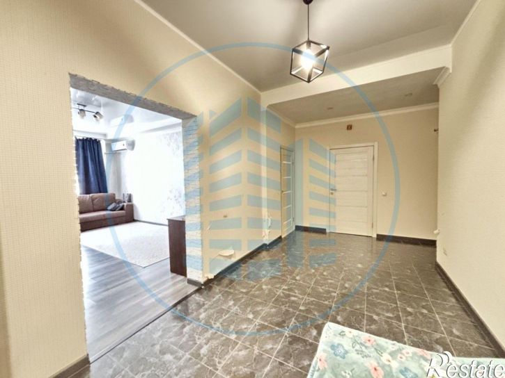 3-комн квартира Октябрьская улица, 337/3,  д. 337/3