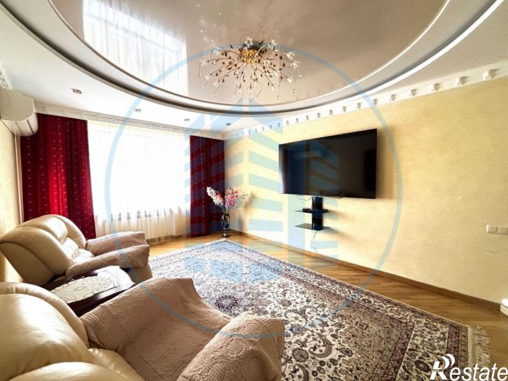 3-комн квартира улица Орджоникидзе, 84 к1,  д. 84 к1