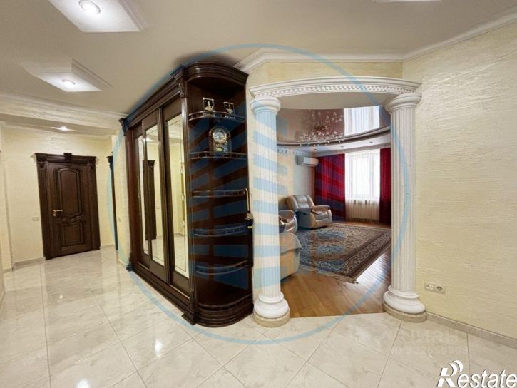 3-комн квартира улица Орджоникидзе, 84 к1,  д. 84 к1