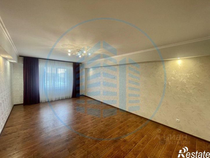 3-комн квартира Никольская улица, 15А,  д. 15А