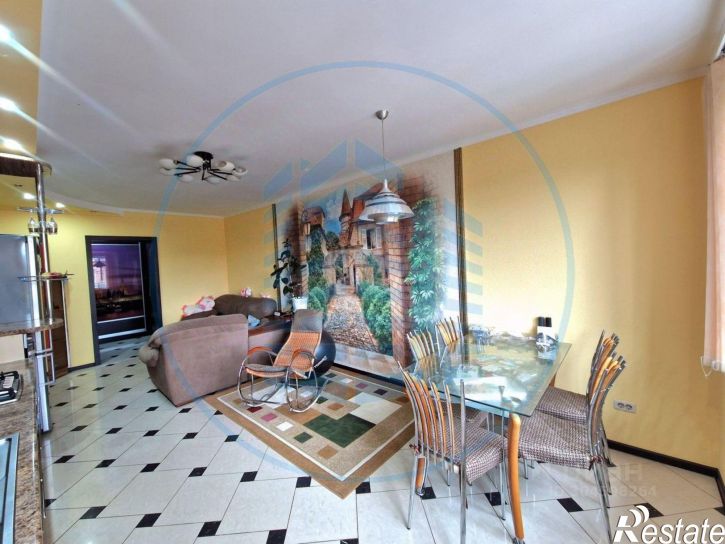 3-комн квартира Октябрьская улица, 435А,  д. 435А