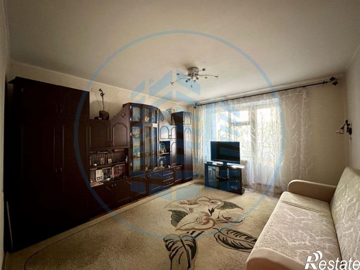 2-комн квартира улица Ермолова, 458,  д. 458