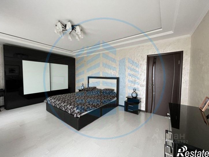 3-комн квартира Октябрьская улица, 458,  д. 458