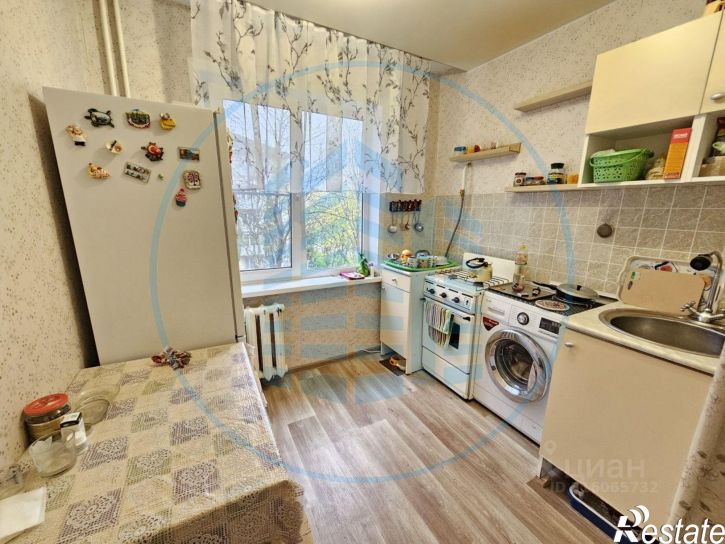 1-комн квартира улица 60 лет Октября, 428,  д. 428