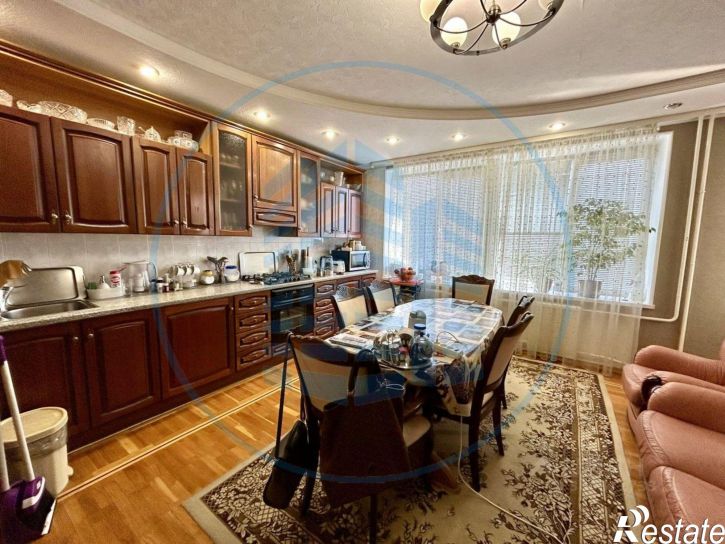 4-комн квартира Новопятигорская улица, 8,  д. 8