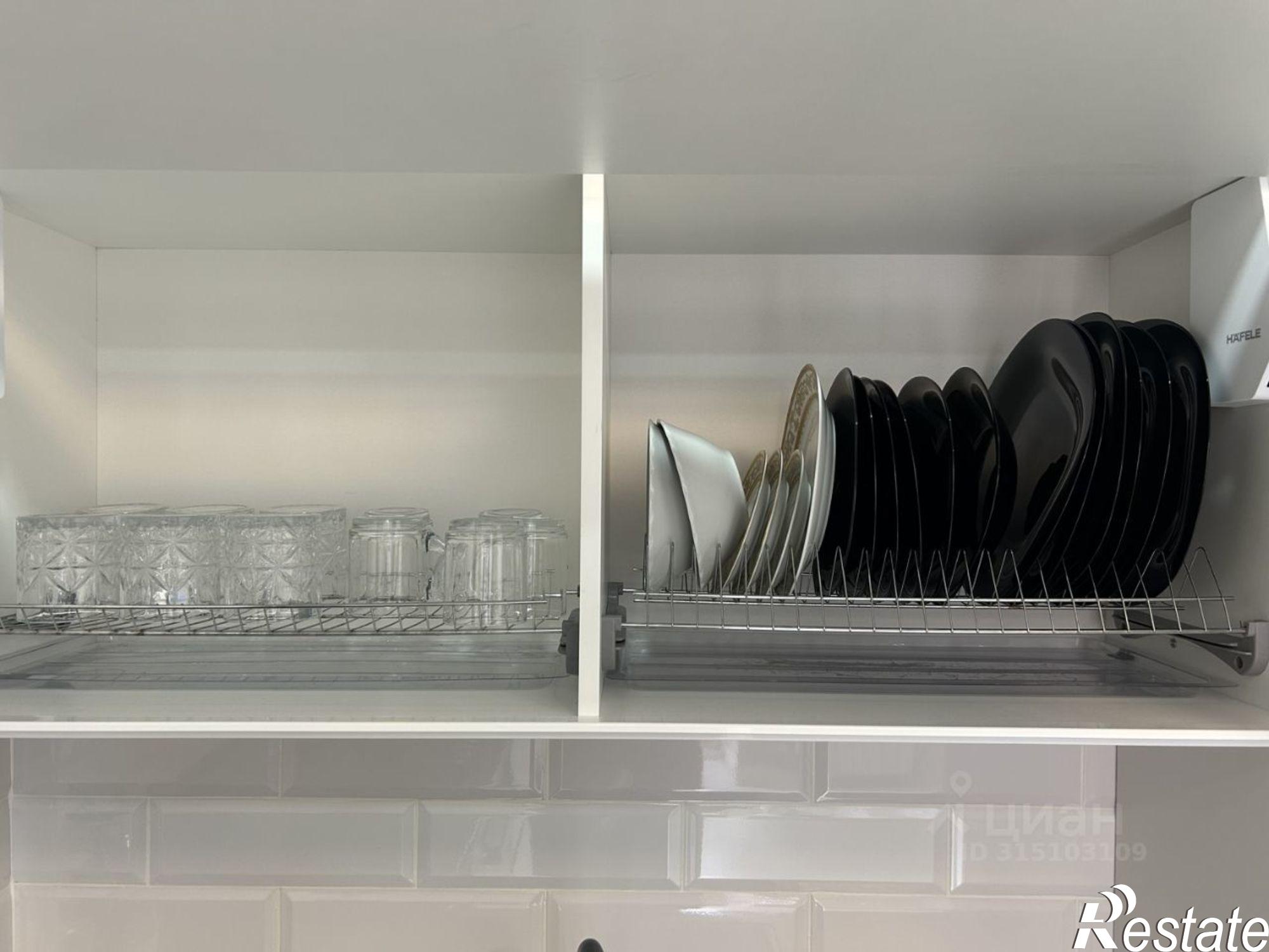 Сдать квартиру за 35 000 рублей на улица Октябрьская Площадь, 31В