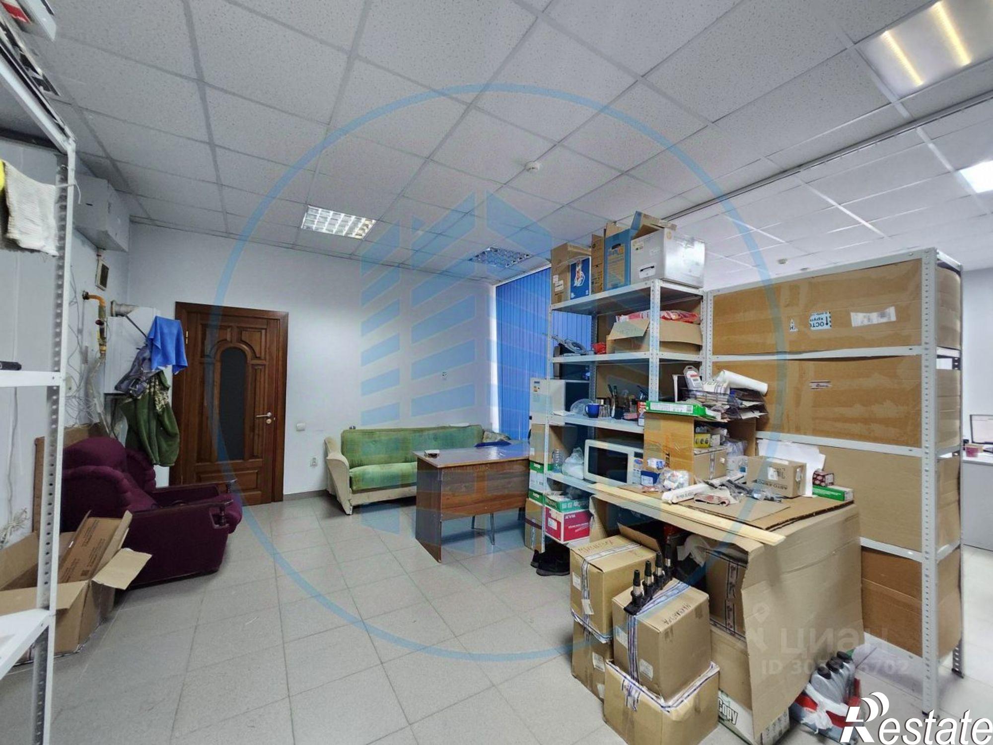 Купить торговое помещение за 7 390 550 рублей на Пятигорская улица, 90