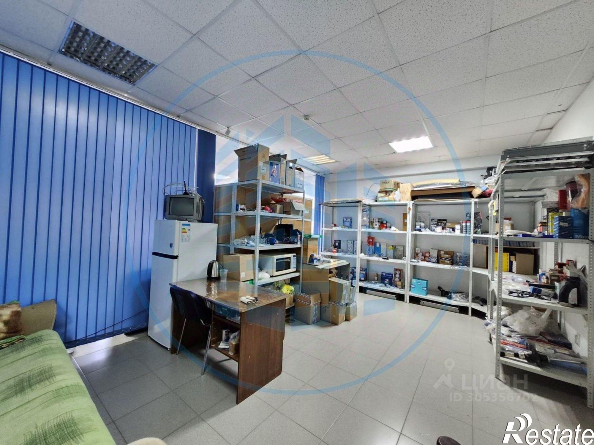 Купить торговое помещение за 7 390 550 рублей на Пятигорская улица, 90