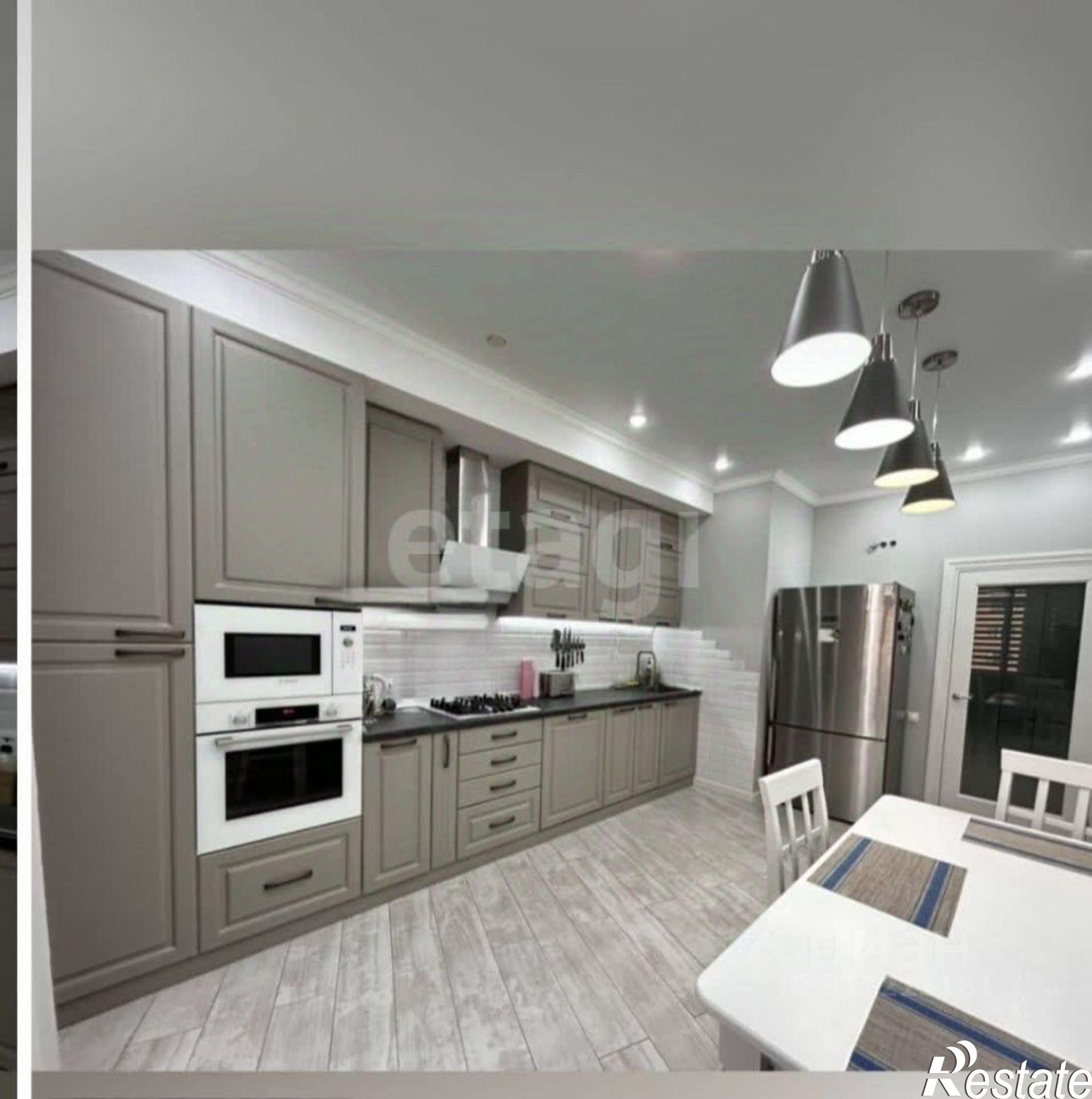 Купить квартиру за 18 000 000 рублей на улица Буачидзе, 35