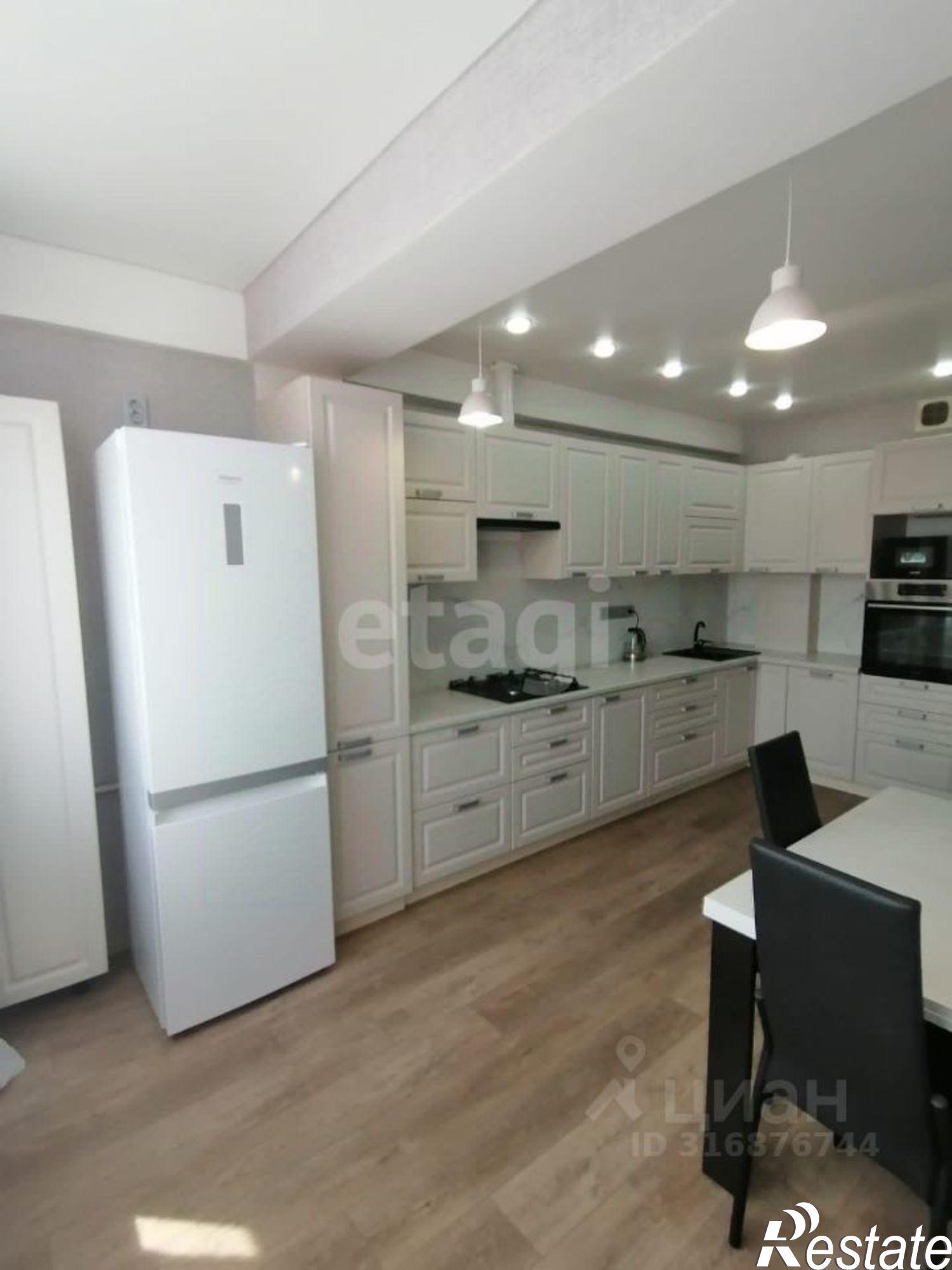 Купить квартиру за 9 900 000 рублей на Просторная улица, 28