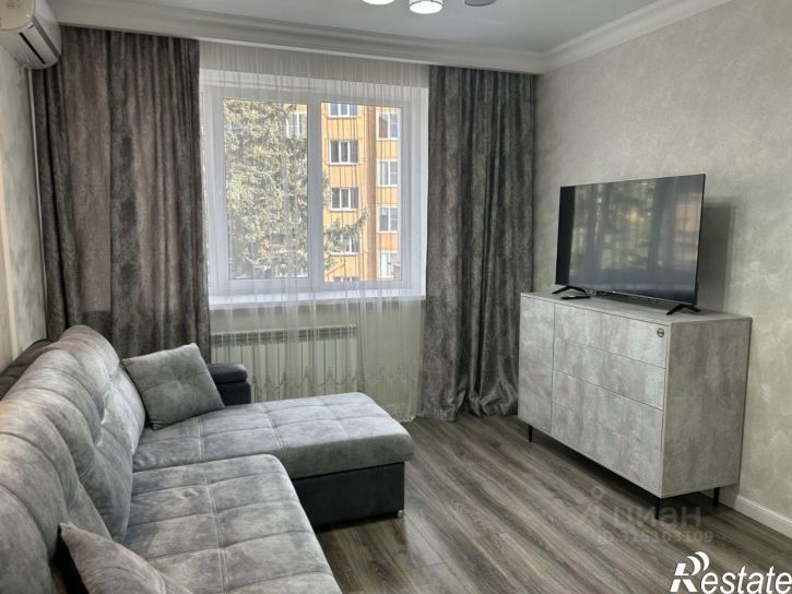 1-комн квартира улица Октябрьская Площадь, 31В,  д. 31В