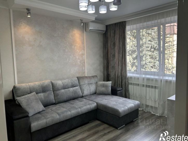 1-комн квартира улица Октябрьская Площадь, 31В,  д. 31В