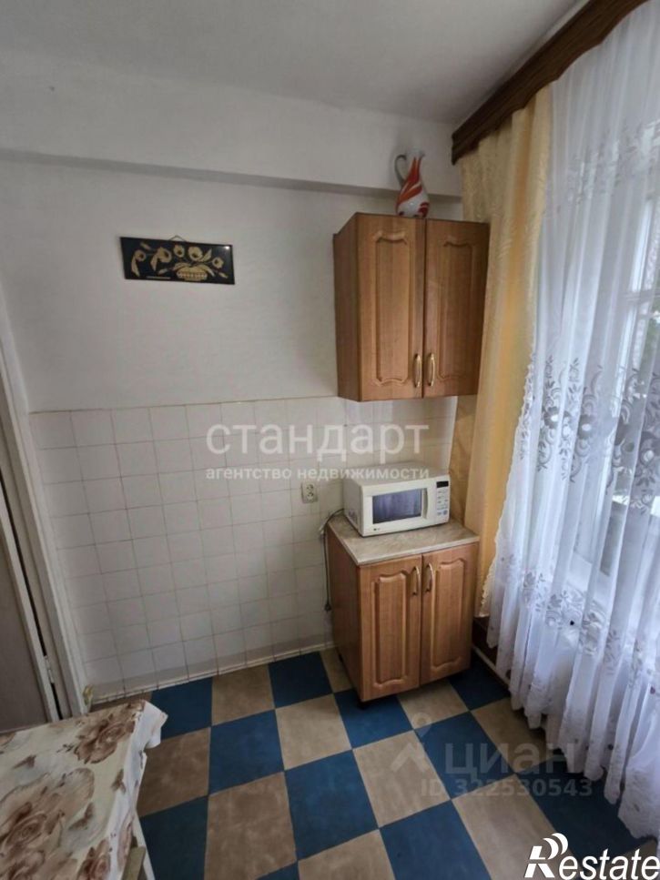 3-комн квартира улица Долина Роз, 15,  д. 15