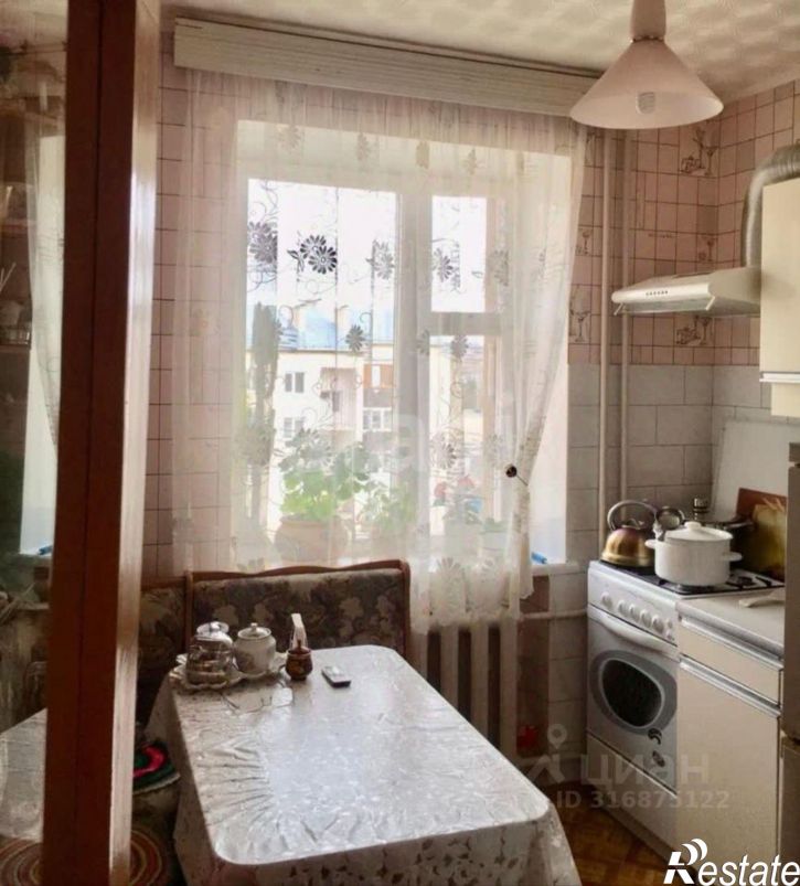 4-комн квартира улица Долина Роз, 15,  д. 15