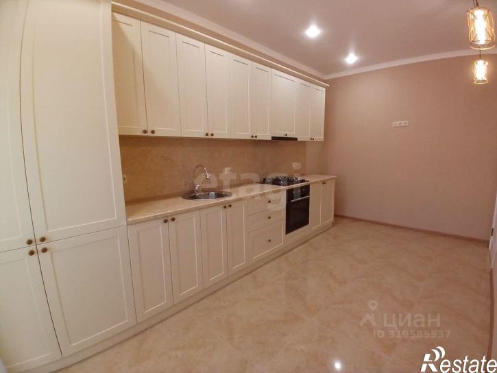 2-комн квартира Никольская улица, 10,  д. 10