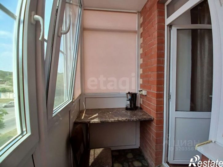 2-комн квартира улица Орджоникидзе, 64,  д. 64