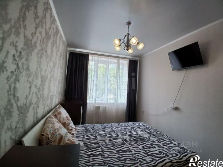 2-комн квартира улица Орджоникидзе, 64,  д. 64