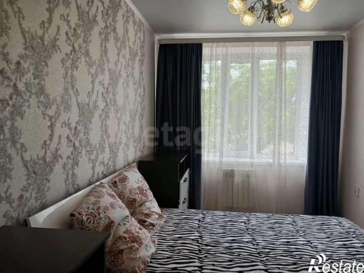 2-комн квартира улица Орджоникидзе, 64,  д. 64