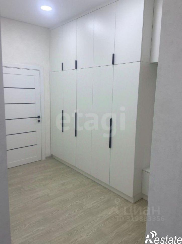 2-комн квартира улица Гагарина, 123,  д. 123