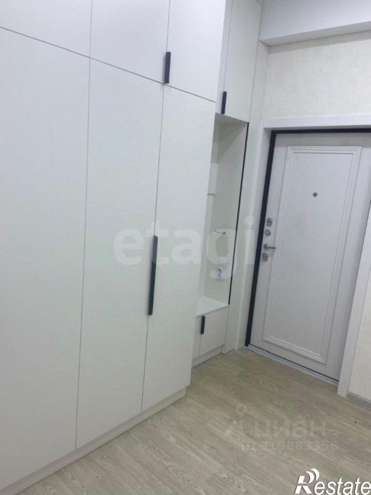 2-комн квартира улица Гагарина, 123,  д. 123