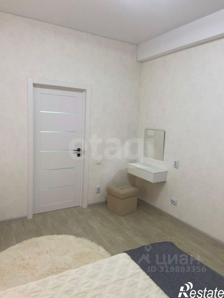 2-комн квартира улица Гагарина, 123,  д. 123