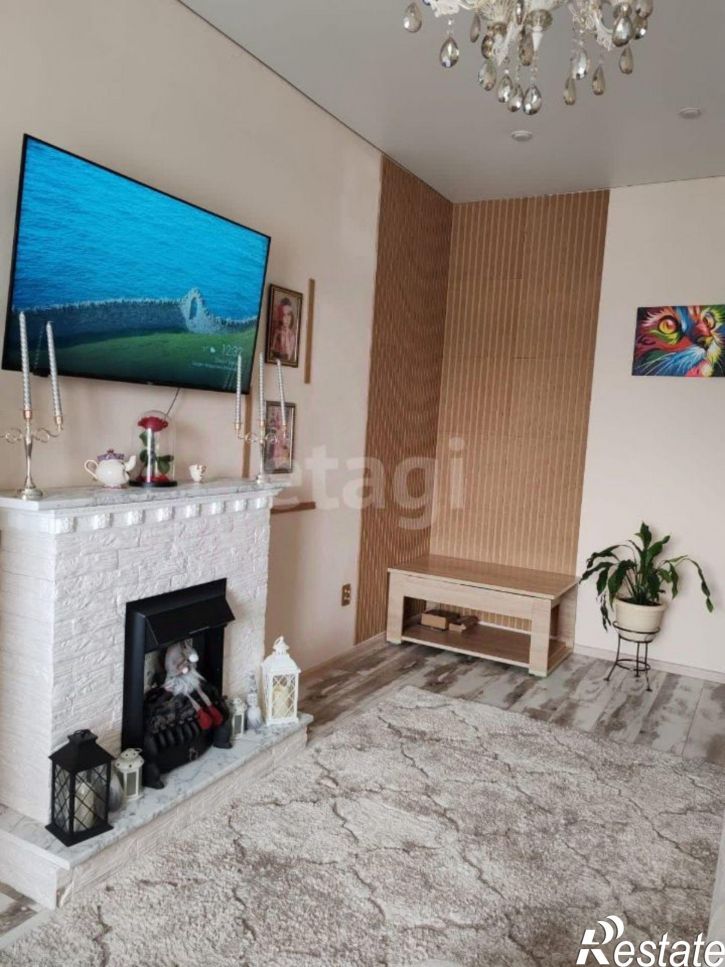 3-комн квартира улица Шмидта, 27,  д. 27