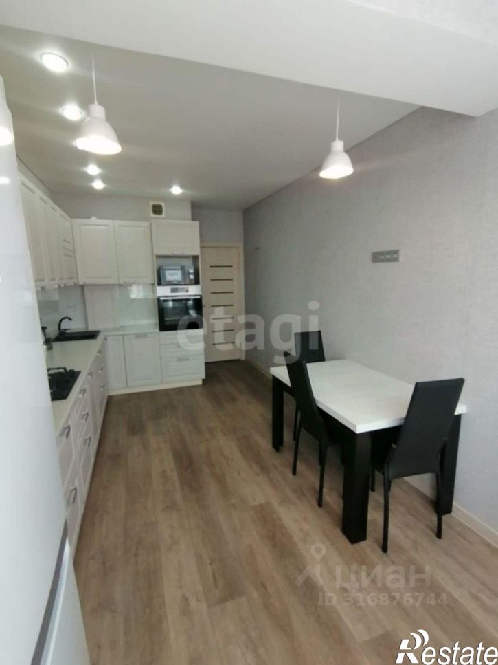 2-комн квартира Просторная улица, 28,  д. 28