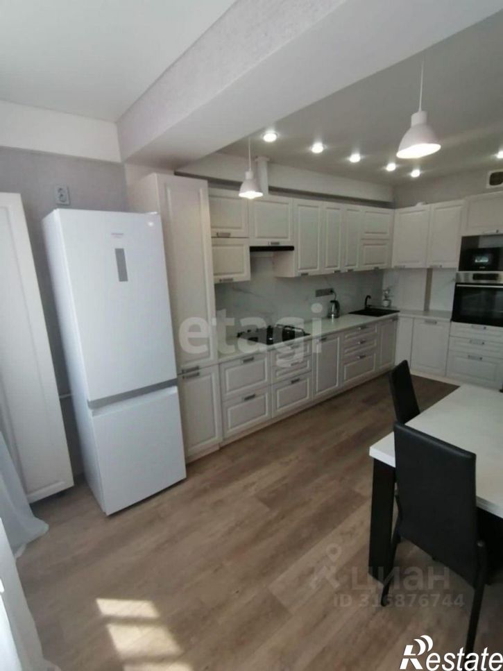 2-комн квартира Просторная улица, 28,  д. 28