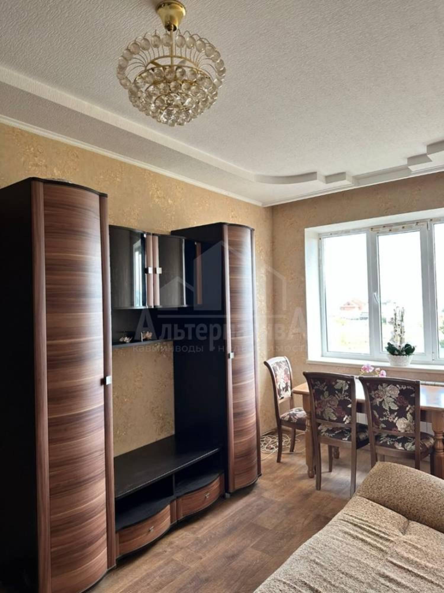 Купить квартиру за 4 000 000 рублей на Полевая ул.