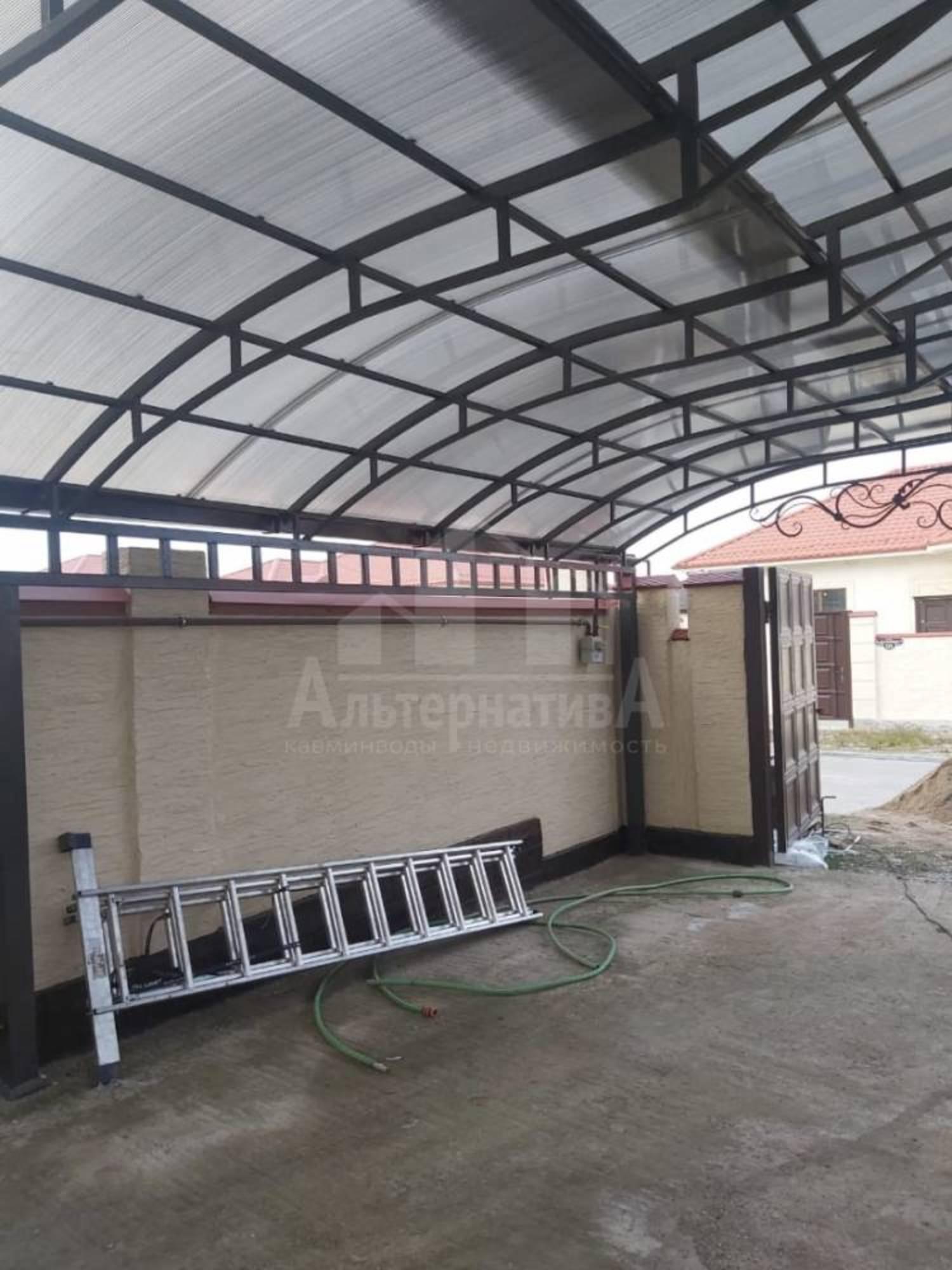 Купить дачу, дом, коттедж за 12 800 000 рублей на Дальняя ул.