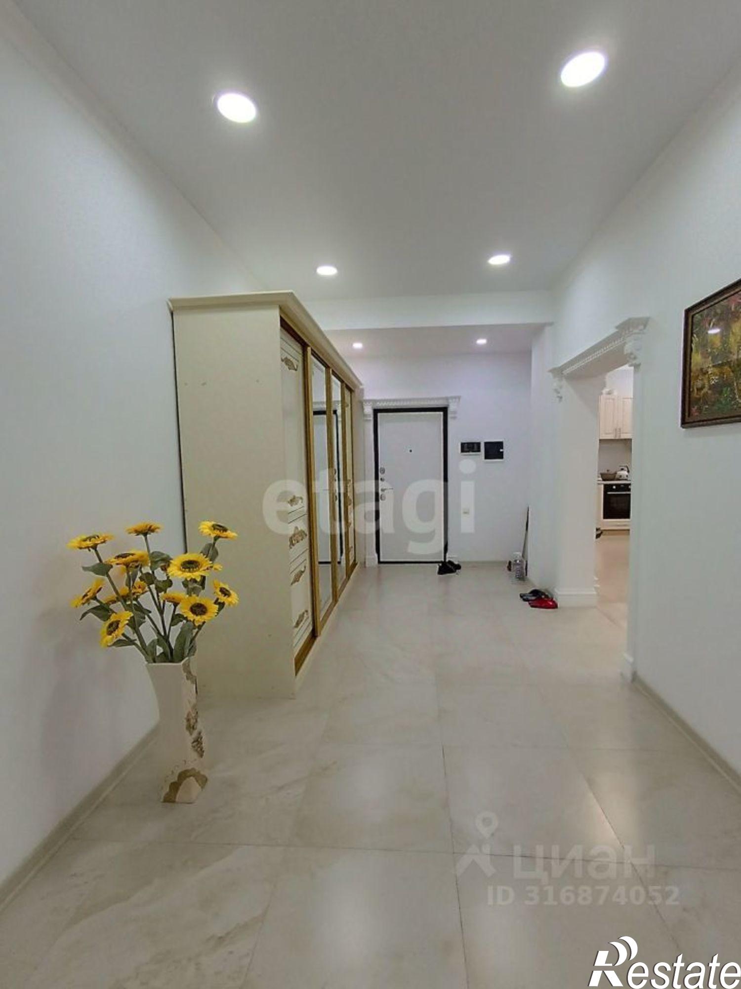 Купить квартиру за 15 000 000 рублей на Октябрьская улица, 279Б