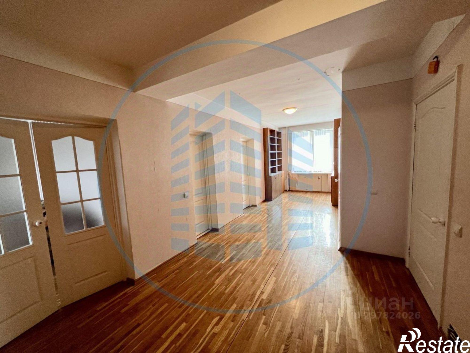 Купить квартиру за 12 880 000 рублей на Новопятигорская улица, 8