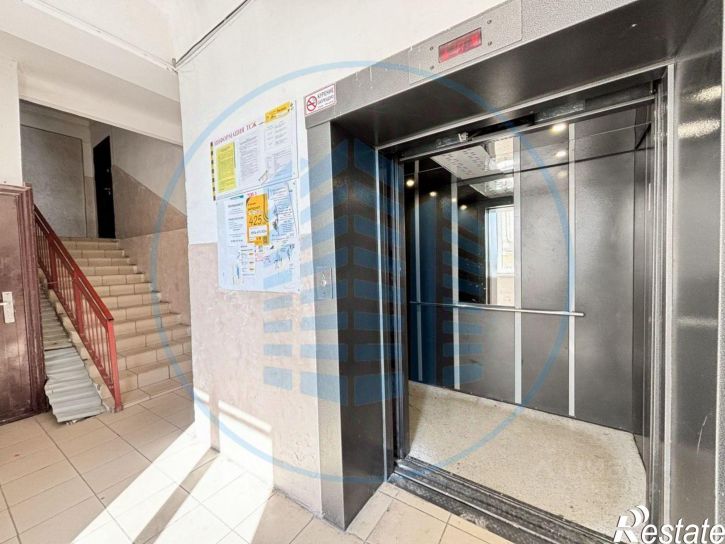 2-комн квартира Никольская улица, 15А,  д. 15А