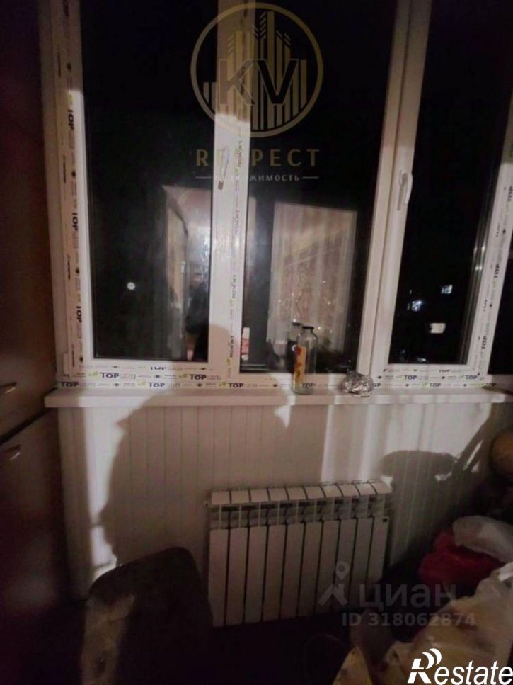 2-комн квартира улица Долина Роз, 2,  д. 2