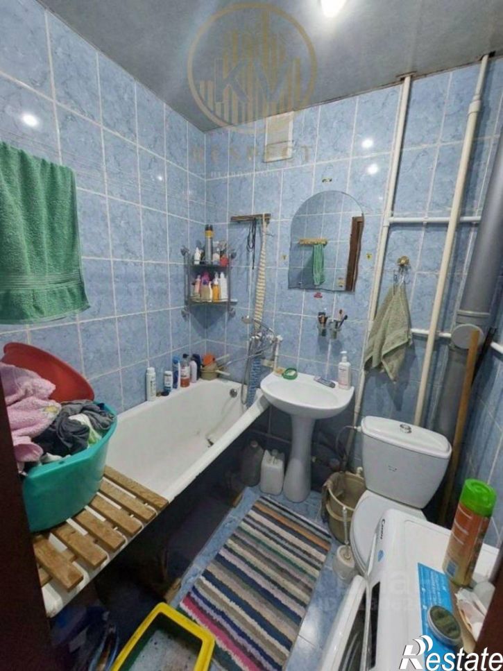 2-комн квартира улица Долина Роз, 2,  д. 2