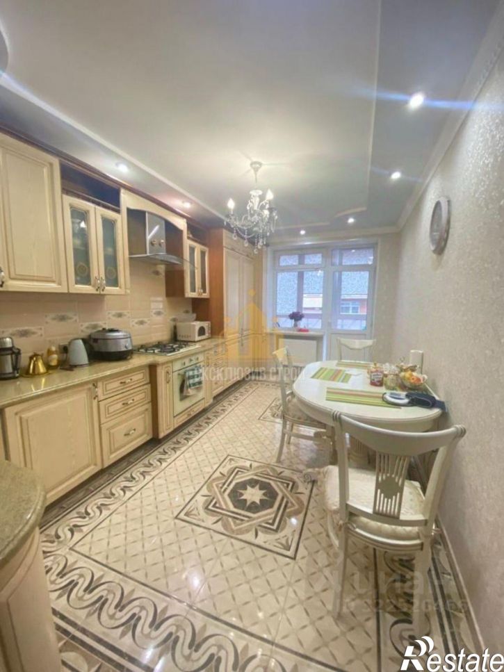 3-комн квартира улица Орджоникидзе, 84 к5,  д. 84 к5